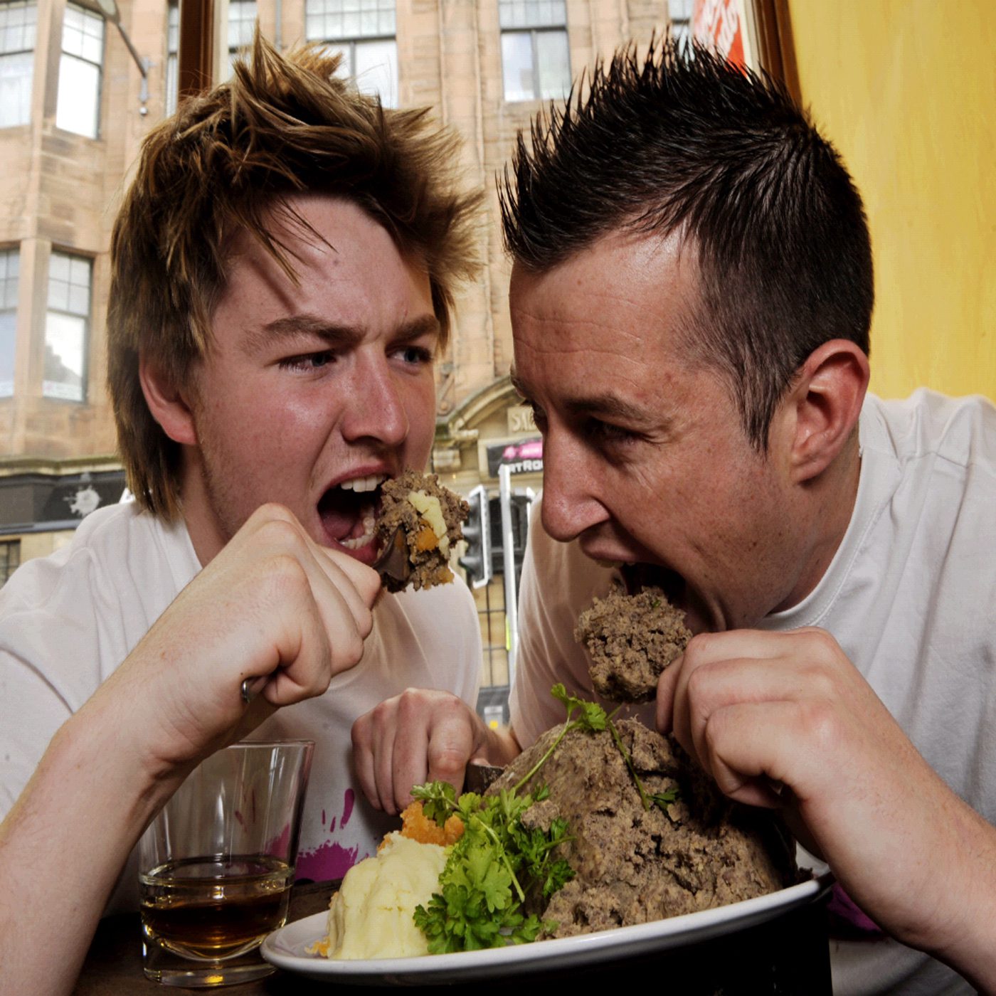 Ten of the best Scottish food and drink proverbs &middot; <b>Lindsey Johnstone</b> - haggis-eating