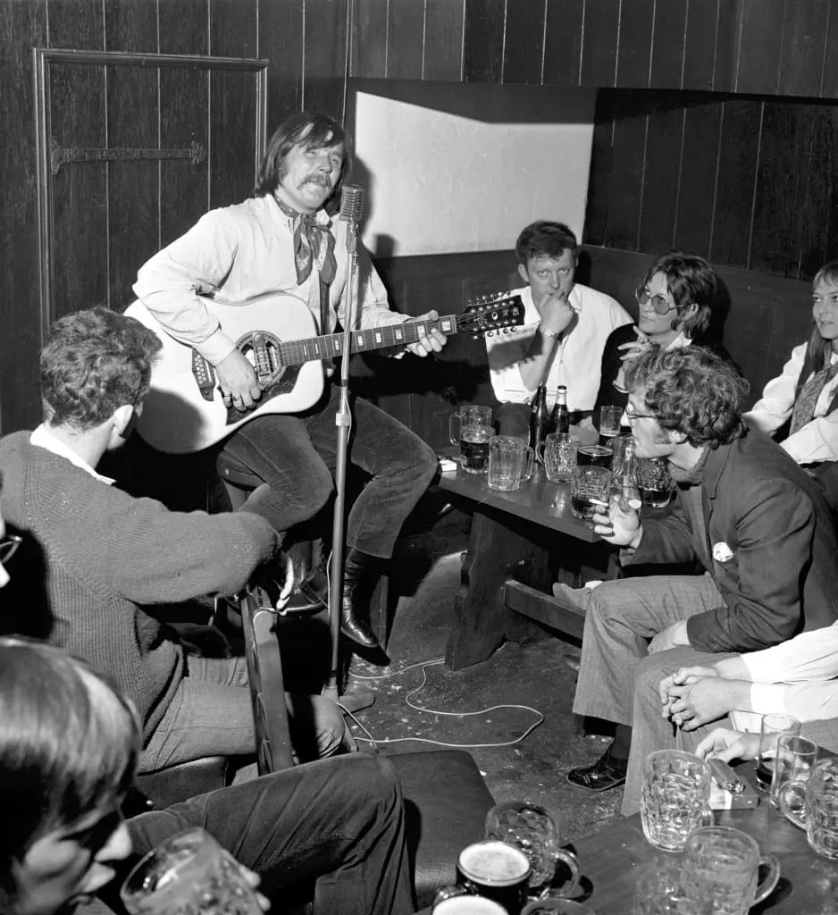 Folk singer Tam White gig at the Yellow Carvel in 1970. Picture: TSPL