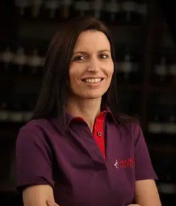 BIG-kirsteen-campbell-head and shoulders branded