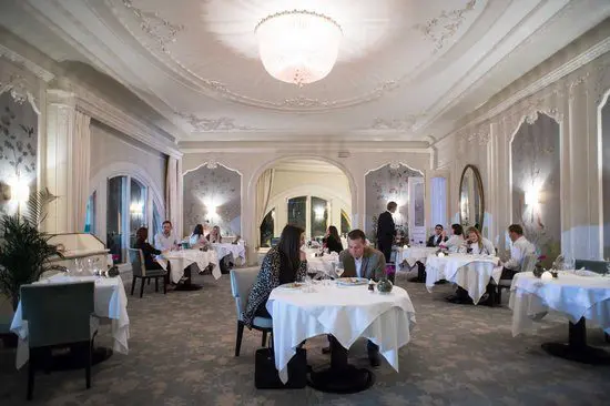 Romantic restaurants in Edinburgh