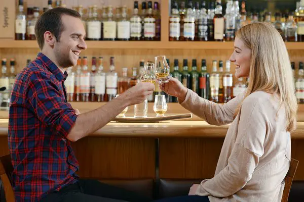 best places in Edinburgh to learn about whisky