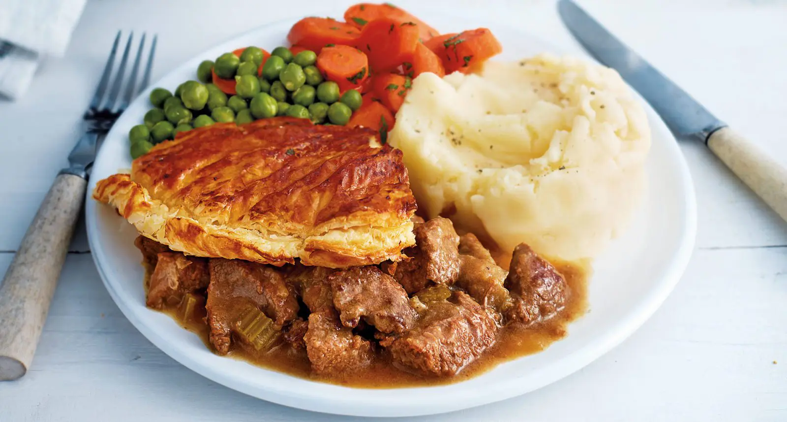 Hogmanay Steak Pie recipe