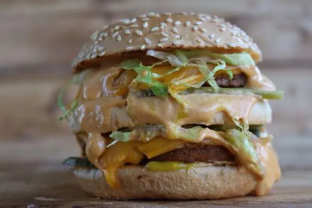 vegan Big Mac 