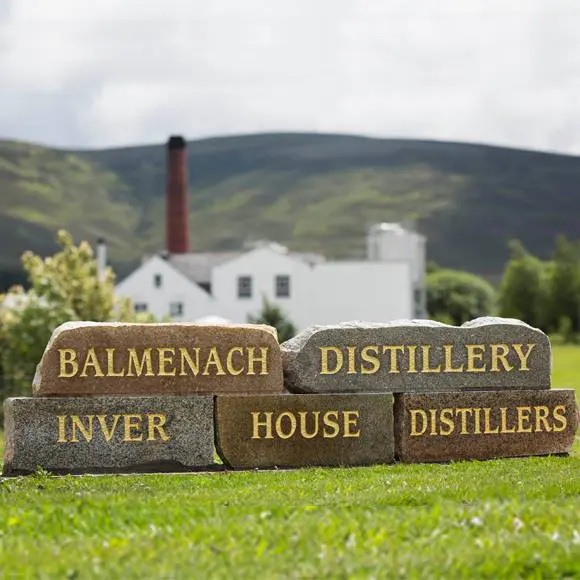 Scottish gin distilleries tour