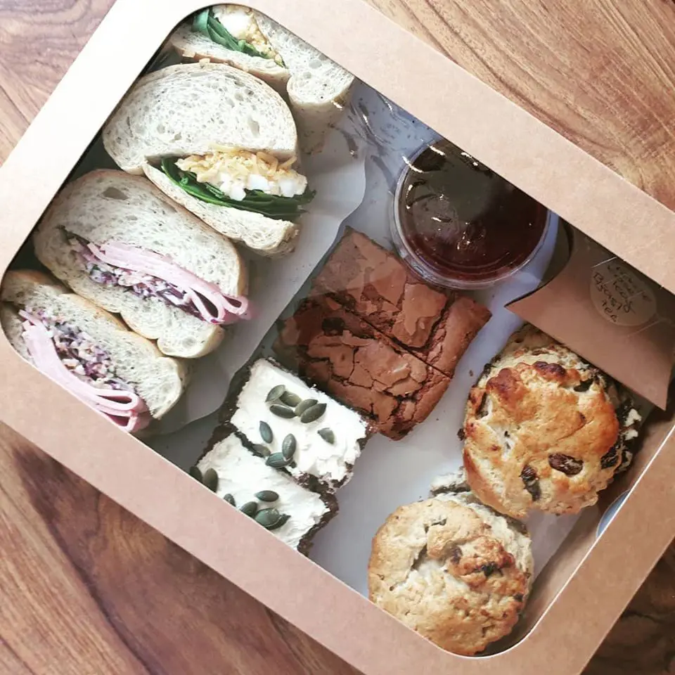 afternoon tea takeaway