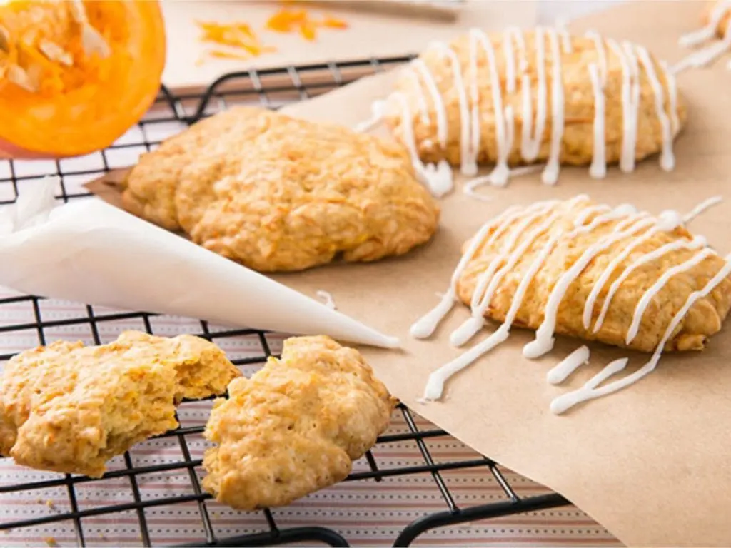 pumpkin spice biscuits