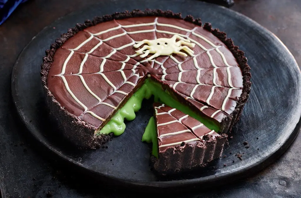 Chocolate slime tart