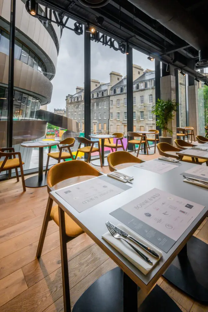 Bonnie & Wild food court