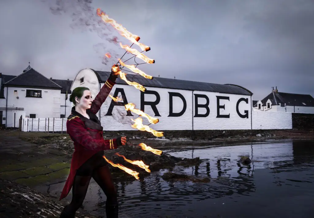 Dark circus Ardbeg
