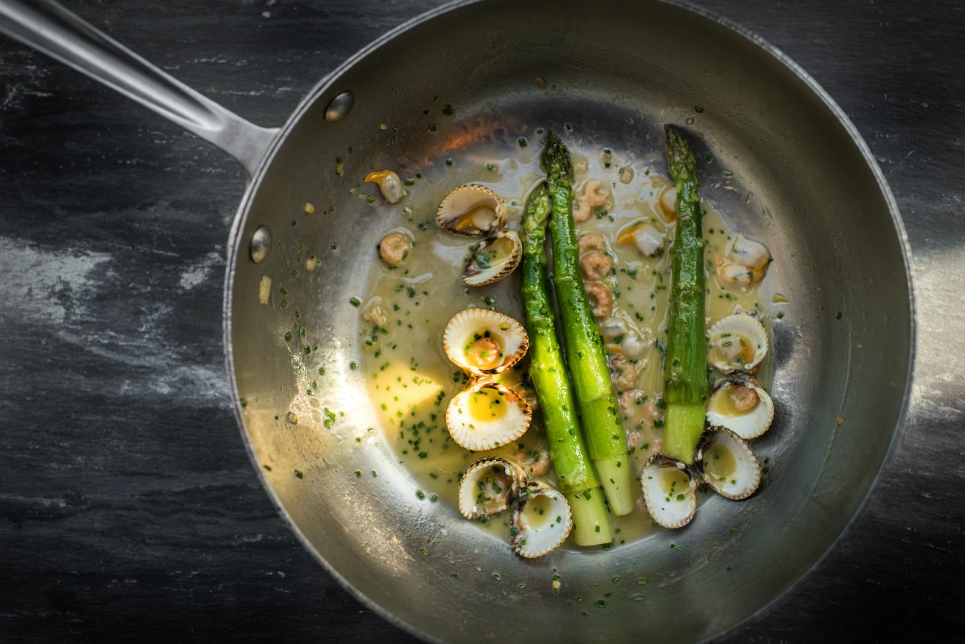 Tom Kitchin recipe Asparagus and cockles with butter emulsion