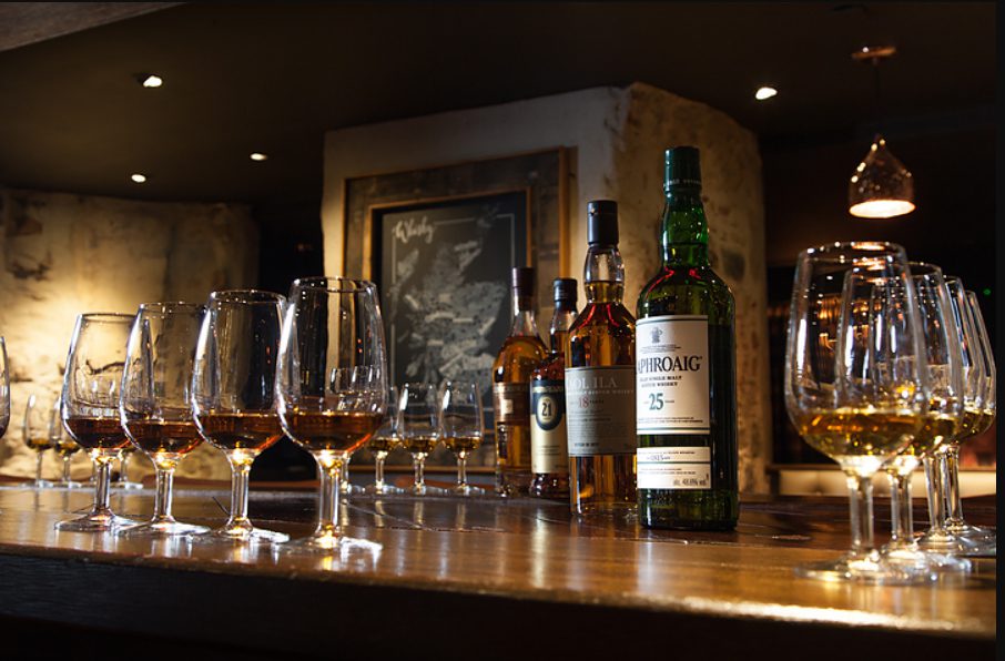 whisky bars Edinburgh