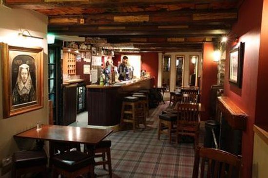 Edinburgh pubs and bars