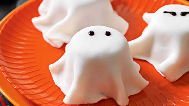 Ghost muffins