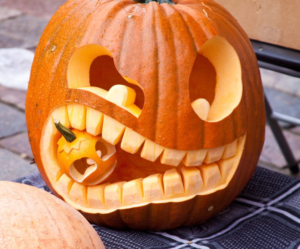 vampire pumpkin carving