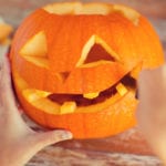 How to carve a pumpkin step by step: best methods and face ideas