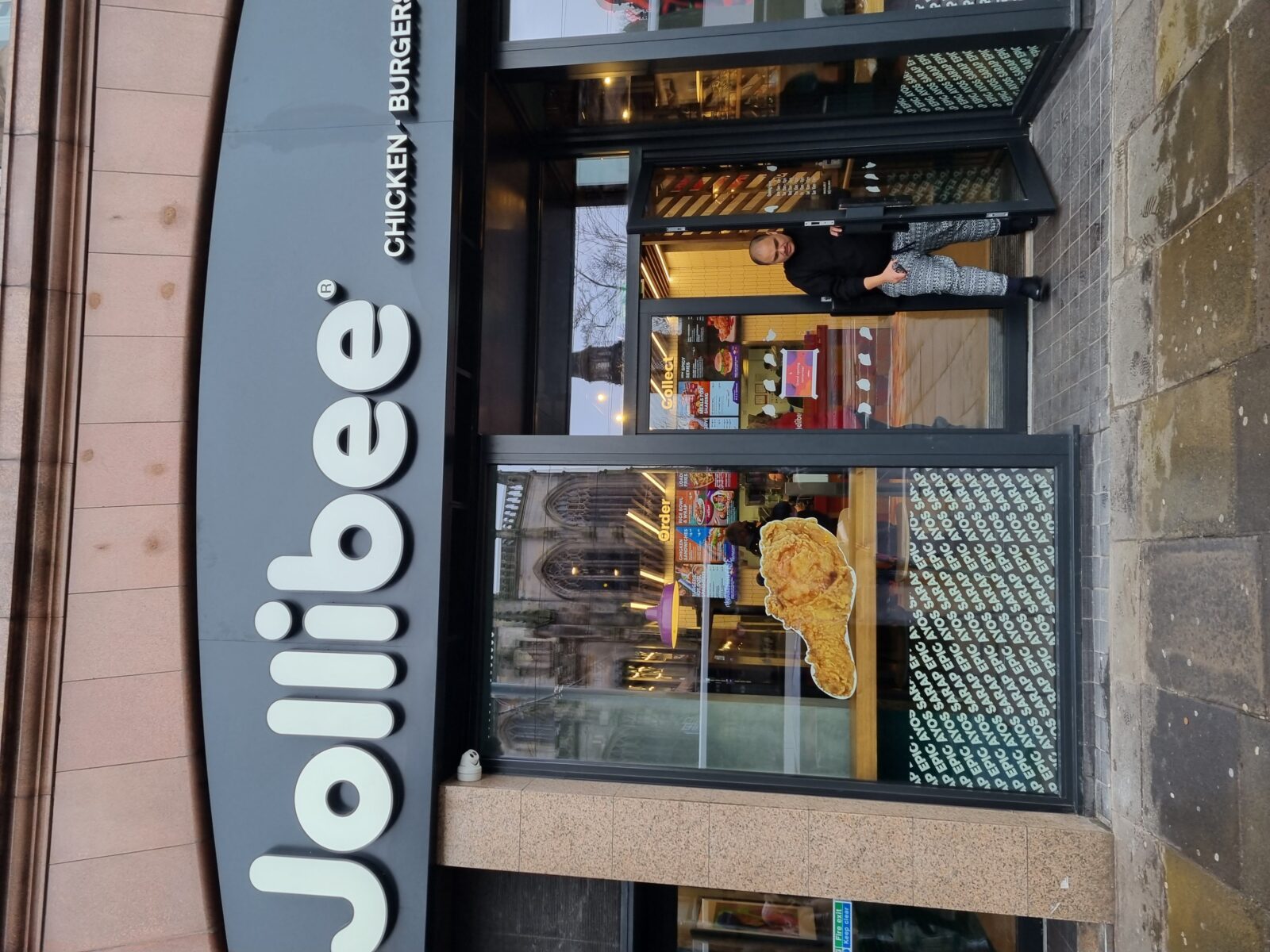 First look at Edinburgh's branch of Jollibee | Scotsman Food and Drink