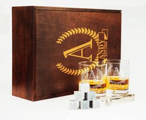 Personalised Whiskey Glass Set of 2 - Wooden Box & 2 Bourbon Glasses for Men or Women - Large 280ml 